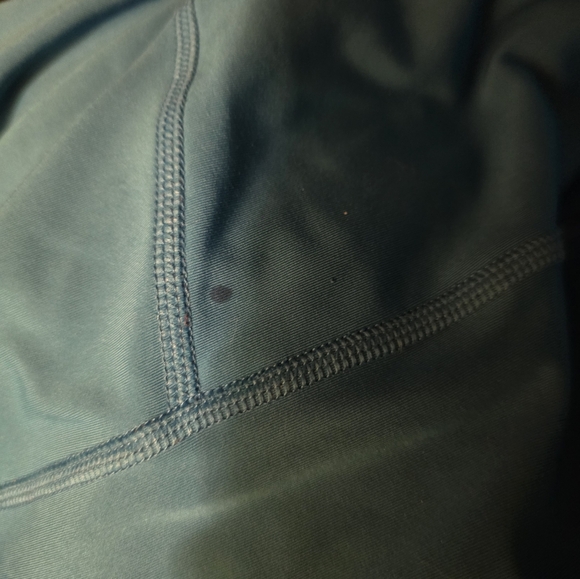 💙Avia Blue Capri Leggings☆ - Picture 2 of 2